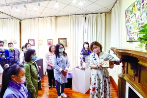 https://1000progactivity.fmac.org.mo/sponsorship/出席展覽開幕式人士合影
