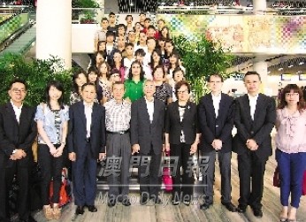 2012111206.jpg