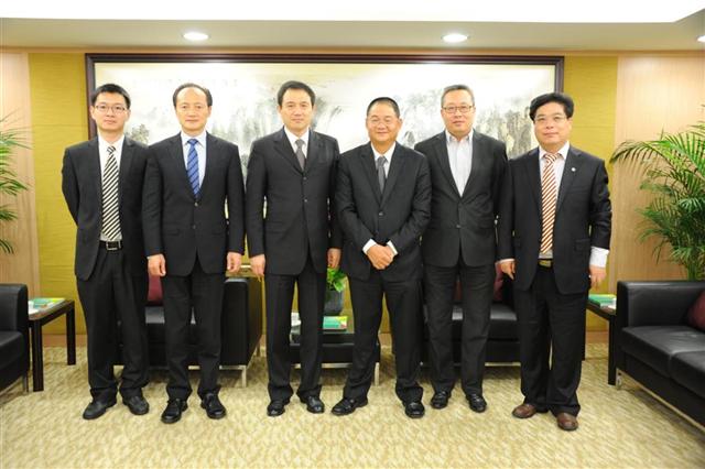 1604541094363655.jpg 20131111104224433.jpg