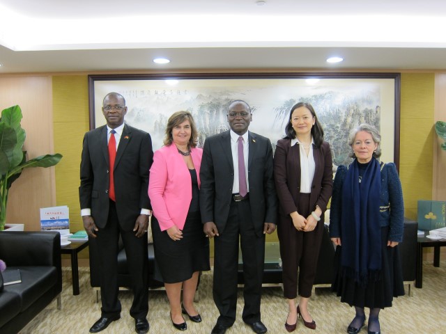 1604547749946747.jpg 20150415155918747.jpg