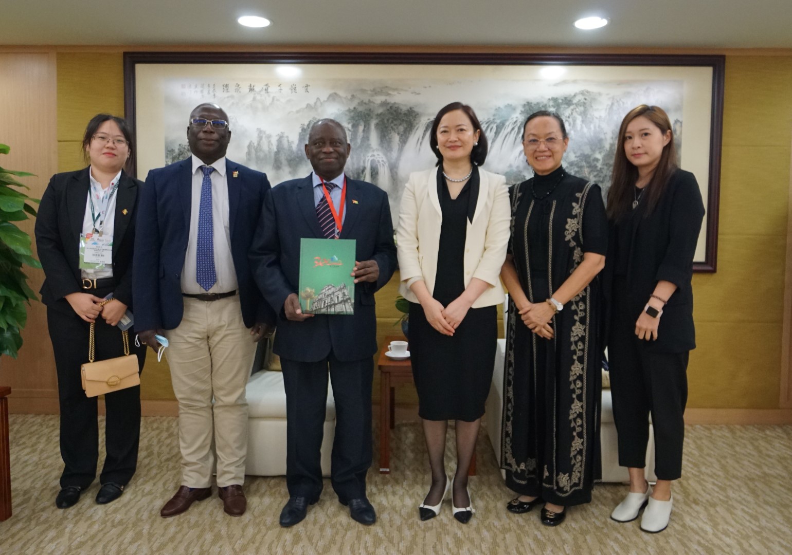 1604634919474941.jpg 20201103105843344.jpg