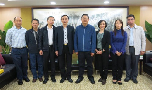 Uma Delegação da Televisão de Zhuhai visitou a Fundação Macau