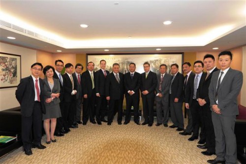 Uma Delegação da Associação de Pequenas e Médias Empresas de Macau visitou a Fundação Macau para apresentar as actividades realizadas