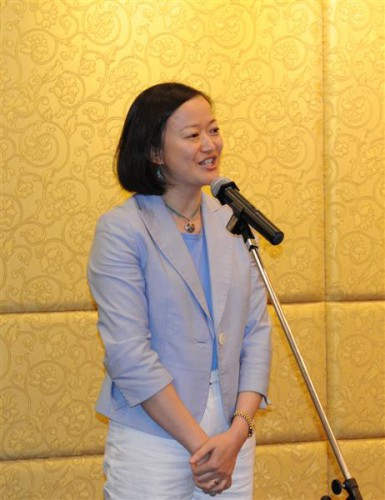 Discurso de Zhong Yi Seabra de Mascarenhas, presidente do Conselho de Administração da Fundação Macau, substituta, no banquete de boas-vindas