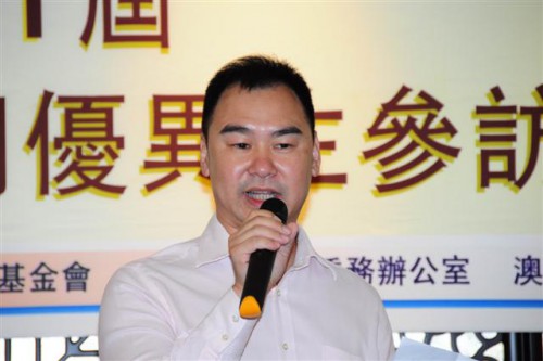 Sr. Pan Sio Kai, Presidente da Associação Académica Sol Matinal