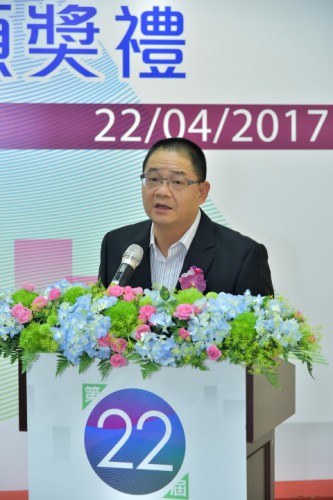 O Presidente do Conselho de Administração da Fundação Macau, Dr. Wu Zhiliang, fez uso da palavra na Cerimónia de Atribuição de Prémios.