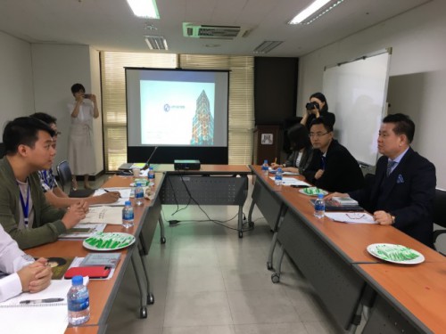與韓國音樂協會負責人交流-2018中國文聯澳門舞台藝術人才韓國訪學交流團